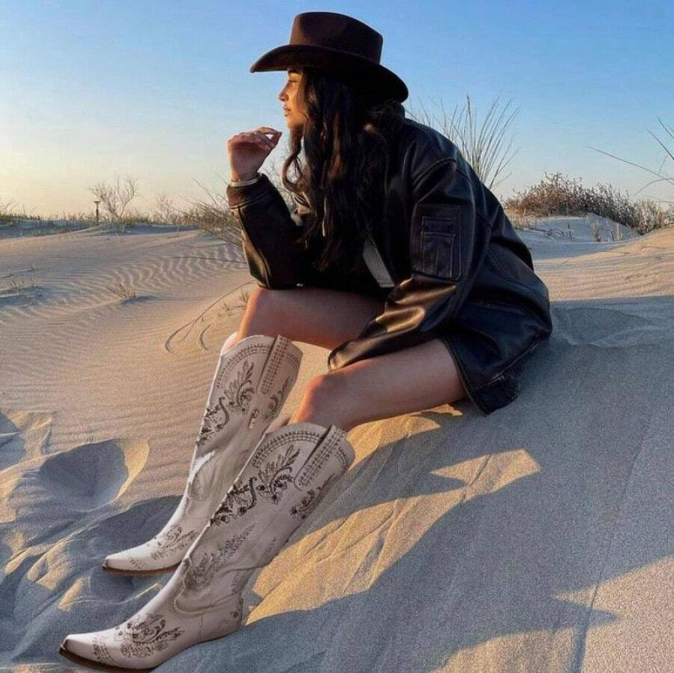 Sparkly Rhinestone Embroidery Tall Western Boots