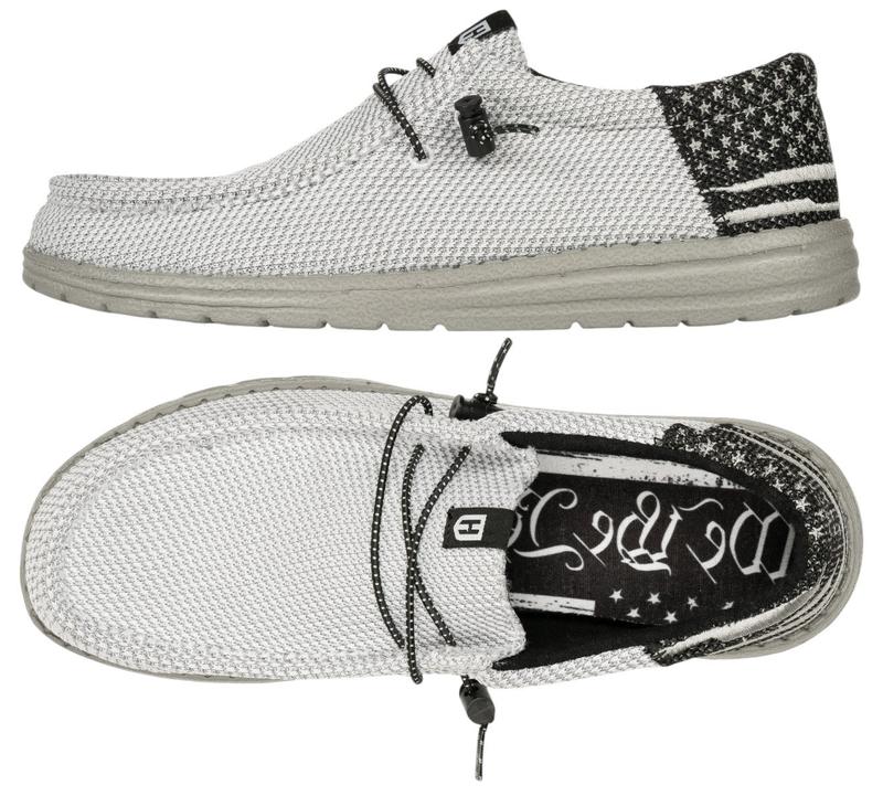 Howitzer Unisex Slip-On Shoes Sneakers Roam Blackout
