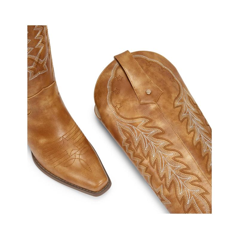 Retro Embroidered Pointed Toe Long Tall Boot