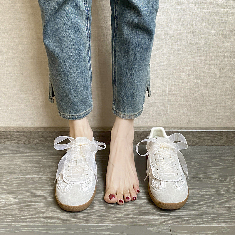 Women's Belinda Lace Detail Fashion Sneakers
