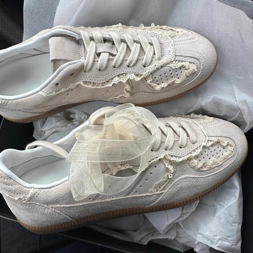 Women's Belinda Lace Detail Fashion Sneakers