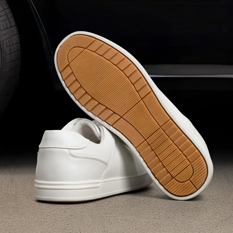 Men's Casual Sneakers Skate Shoes - Round Toe