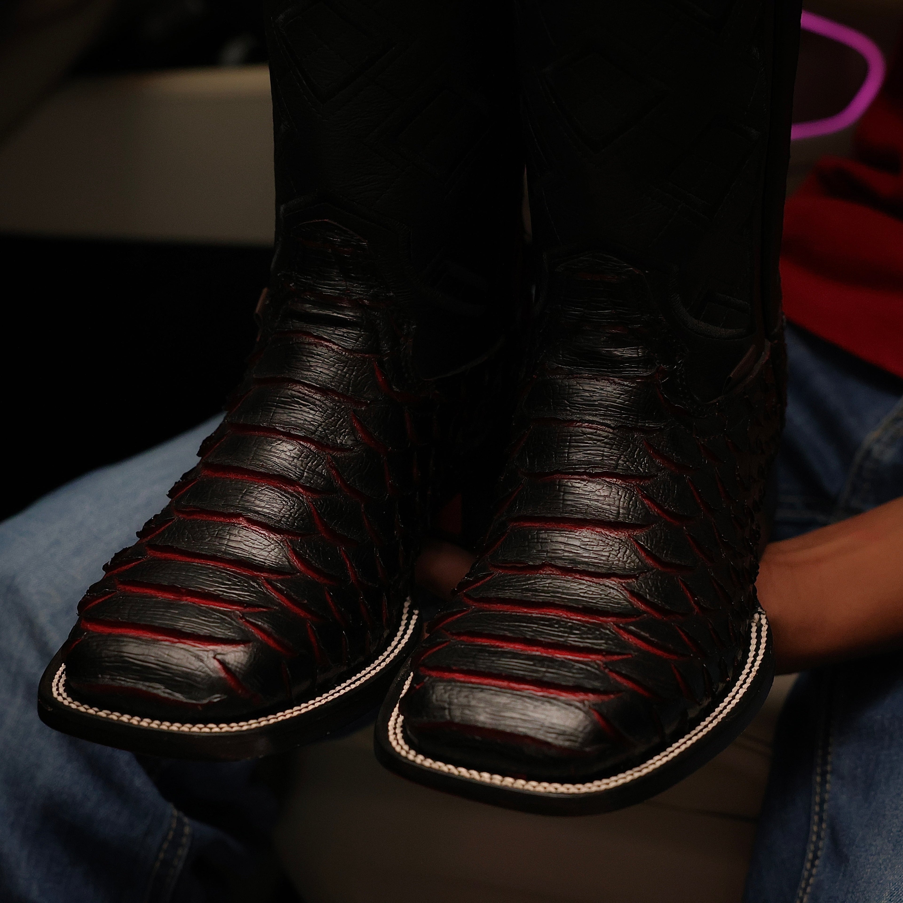 Jumbo Black Cherry Python Leather Boots - Square Toe – goocaps