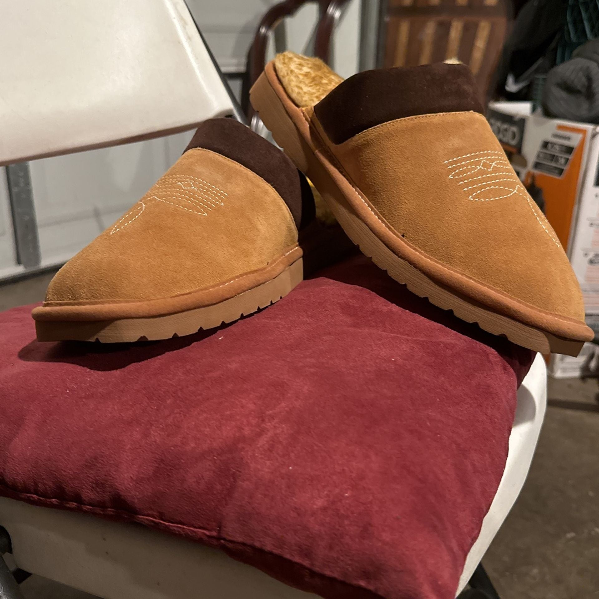 Silversmith Slippers For Men